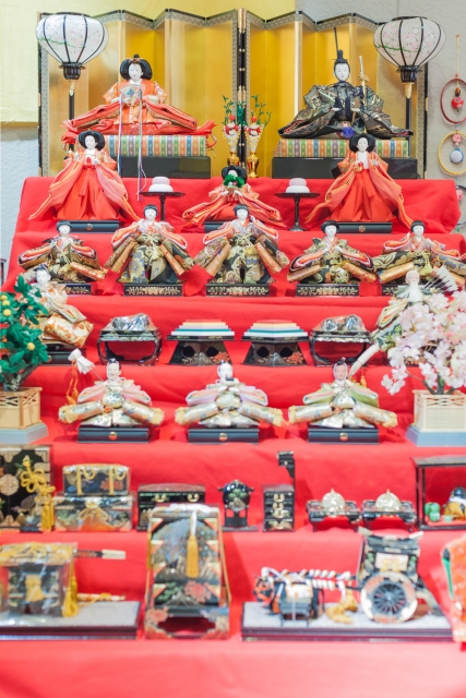 ひな人形の飾り方の基本とコツや伝統的工芸品について - 福井県の老舗